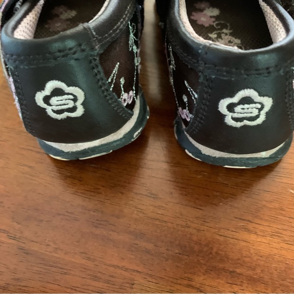 Skechers Toddler Shoes - Picture 4 of 7